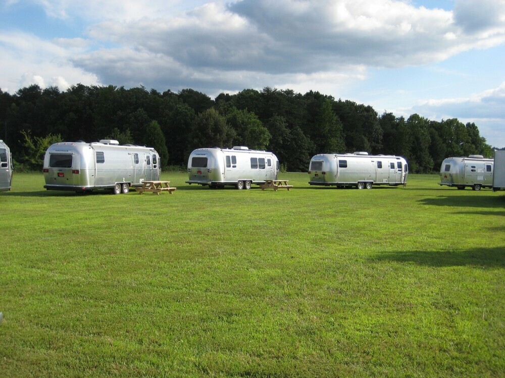 airstreams in a row